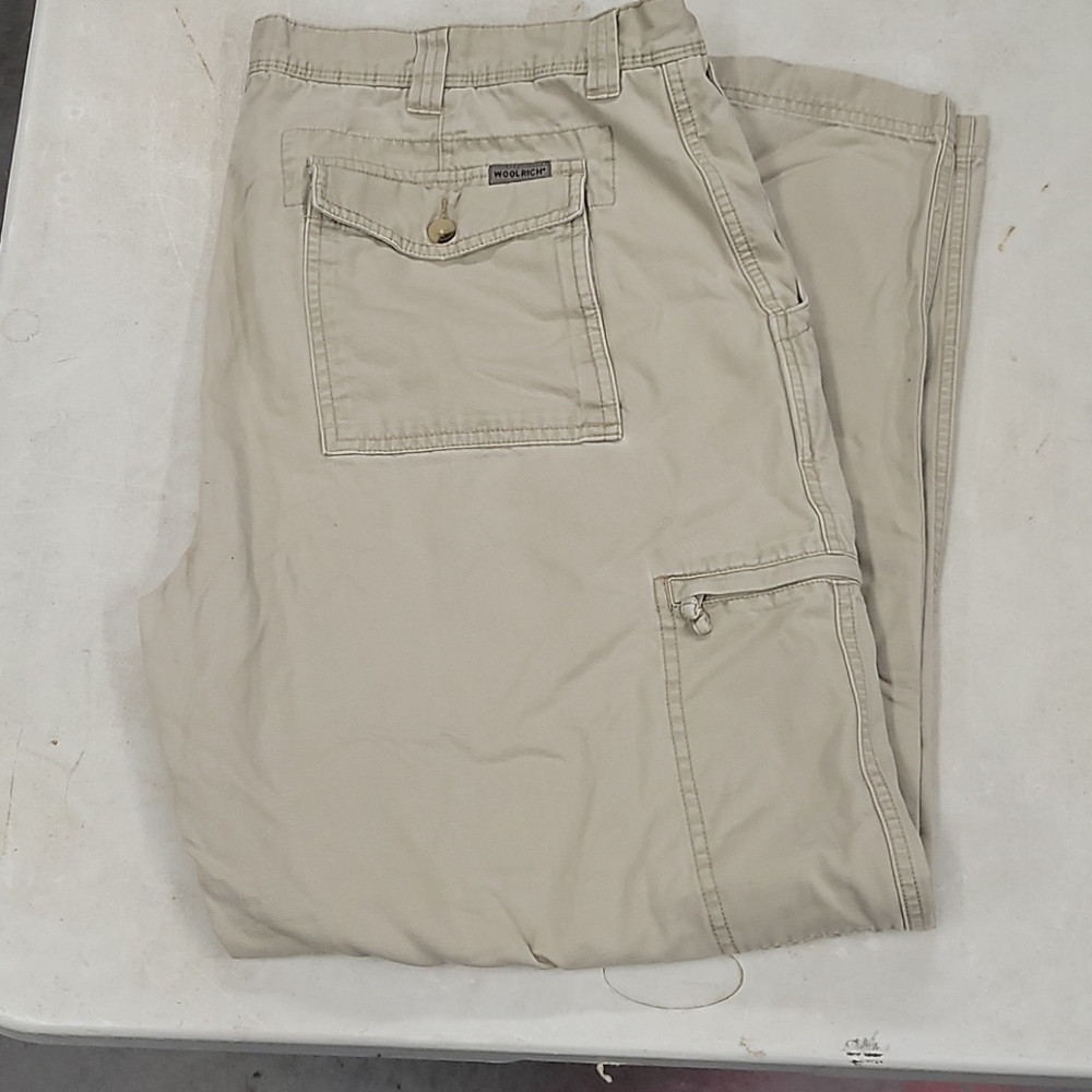 Woolrich khakis pants 40x 32